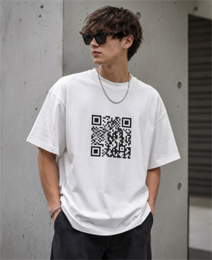 qr code on t shirt QR-код на футболці